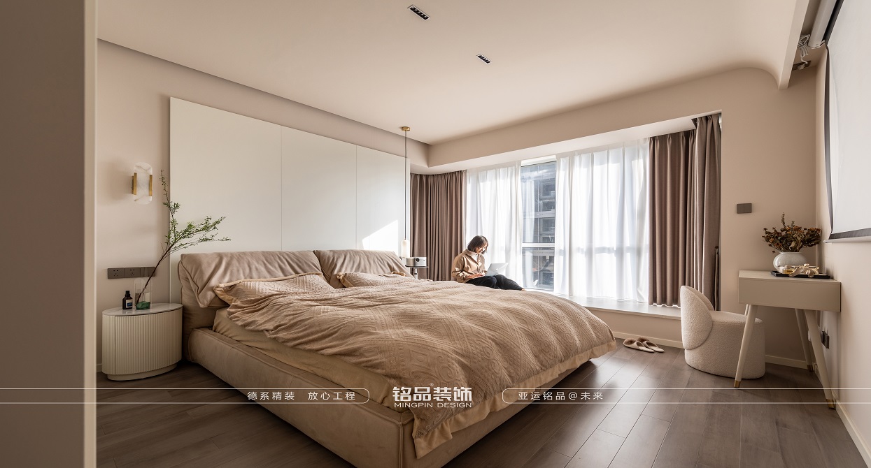 临安吴越府120㎡三居室【现代侘寂风】装修案例