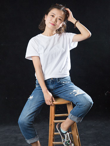 杨蕾